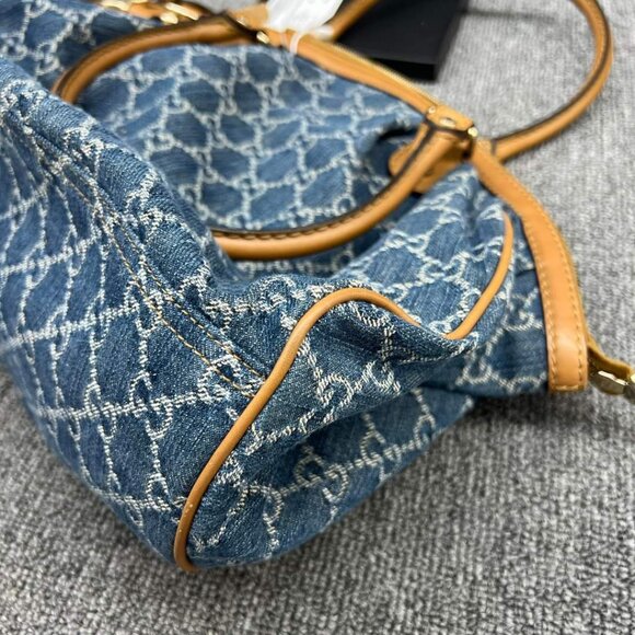 100% AUTHENTIC GUCCI GG CANVAS LEATHER SUKEY SHOULDER BAG - Picture 7 of 14